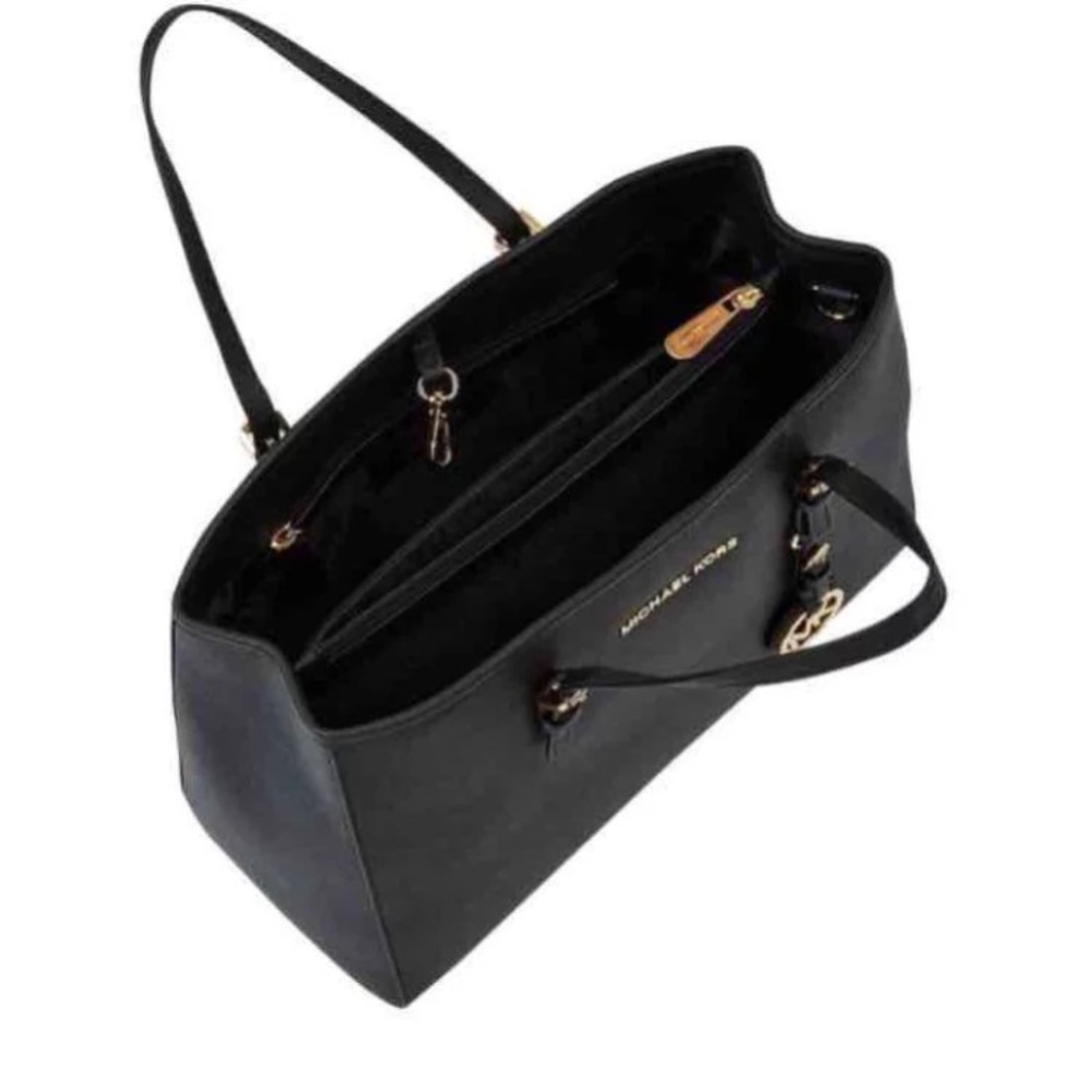 Michael Kors Medium Tote Hangbag
